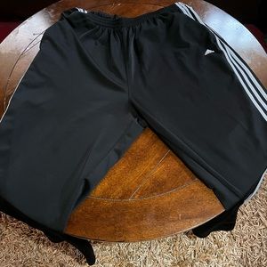 Men’s Black Adidas pants 4X